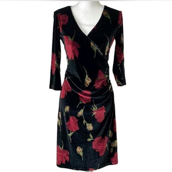 Moda International Dresses & Skirts - Moda International Rose Velvet Feel Dress
